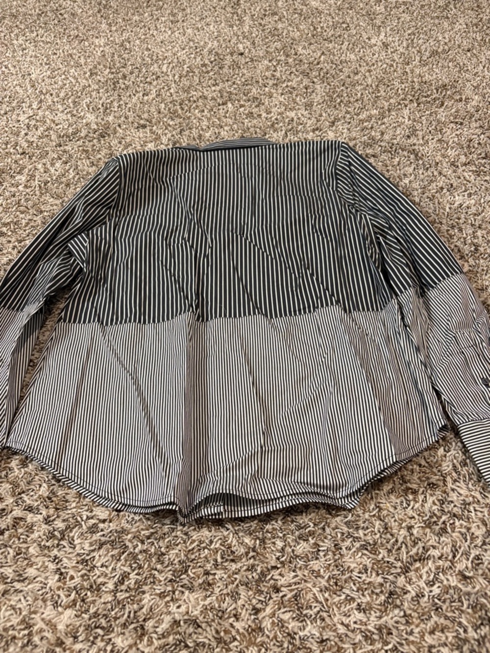NWT -Worthington Black and White Striped Button-Down Shirt large - Picture 5 of 9
